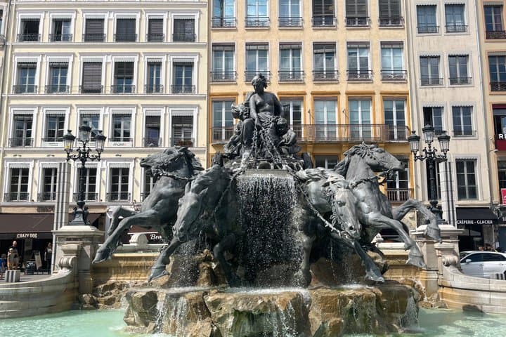 Lyon Private Walking Tour (日本語/English)