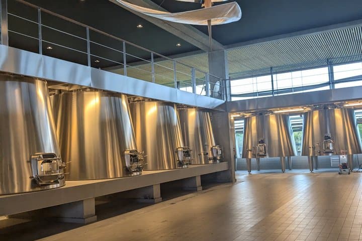 Bordeaux Private Wine Tours at Left Bank Medoc