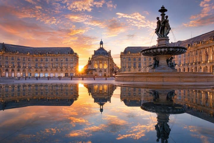 Le Verdon Port to Bordeaux: Culture, Wine & Highlights Shore Trip