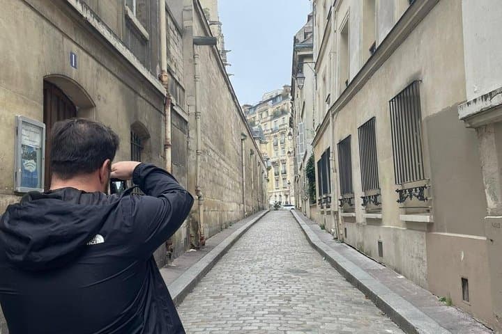 Private Tour of Paris Quartier Latin and the Historic City Soul