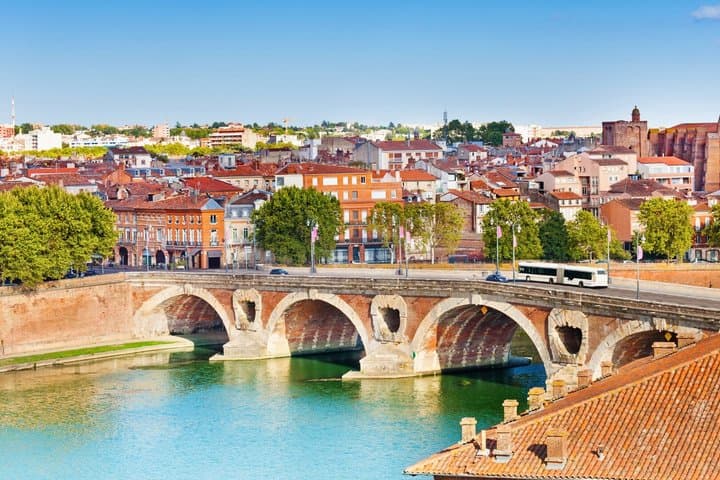 TOP Toulouse : Private Guided Tour with your mobile