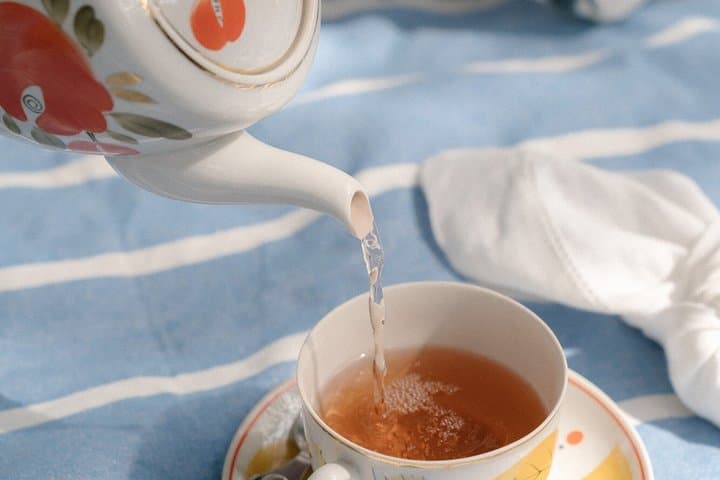 French tea time with tea sommelier