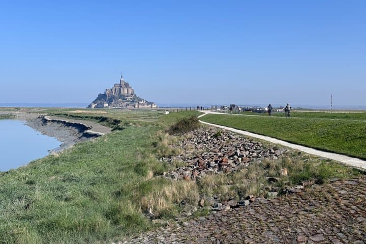 Mont-Saint-Michel Tour from Rennes - Private Driver