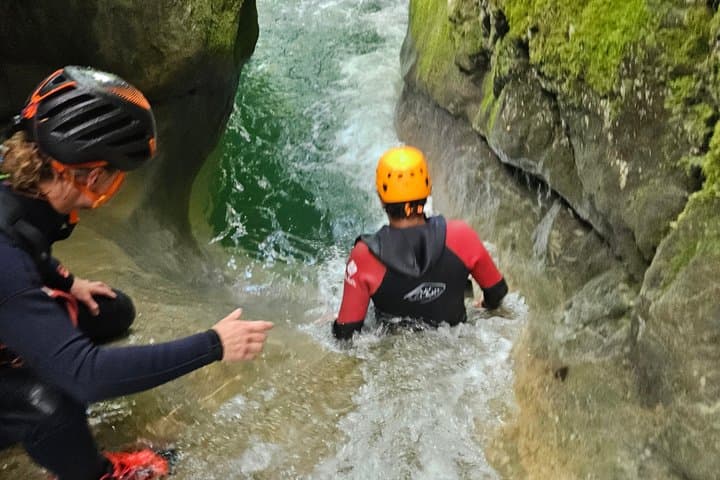 Aquatic afterwork in the Canyon of Versoud