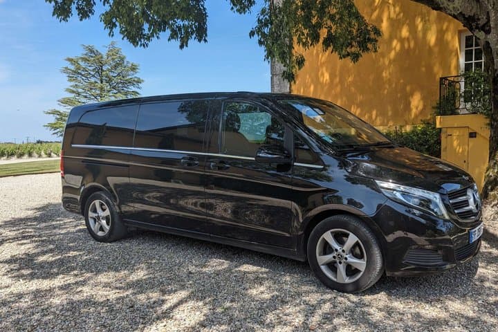 Bordeaux Private Wine Tours at Left Bank Medoc