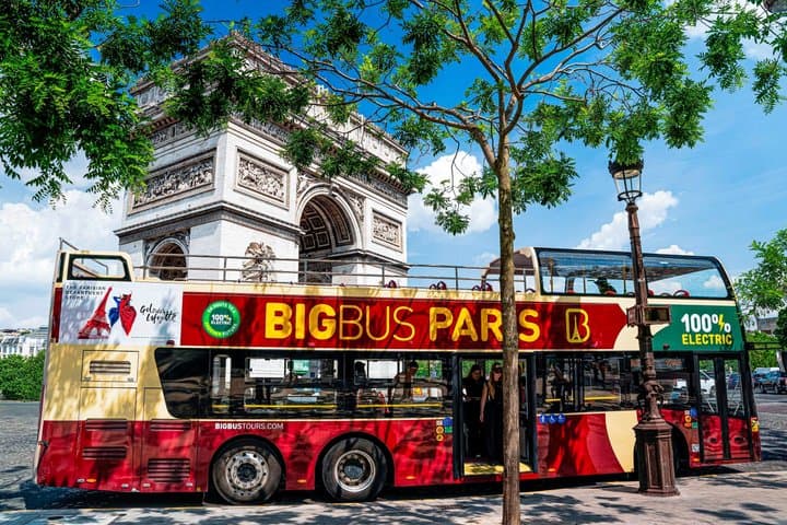 Paris Open Top City Sightseeing Bus Tour Ticket