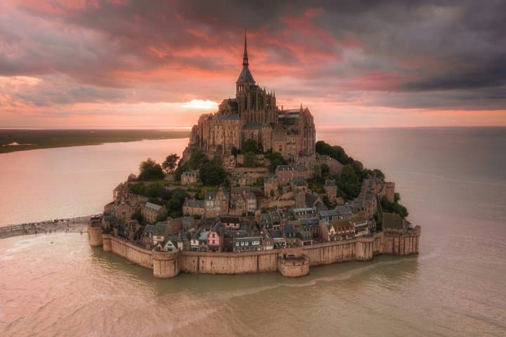 From Deauville Private Full-Day Trip to Mont-Saint-Michel