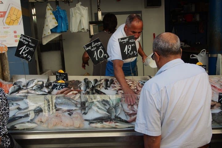 Eat Play and Discover Marseille - Private Tour