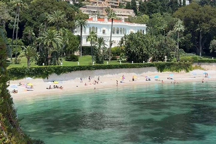 1 hour of paddleboarding in Monaco + Èze + Saint-Jean Cap Ferrat