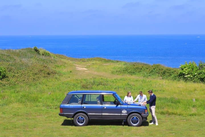 Caen or Bayeux : Mont Saint-Michel Tour by Vintage Range Rover