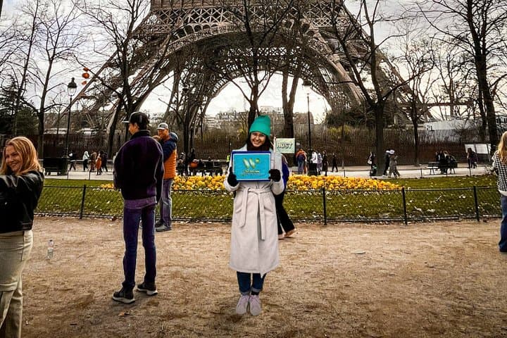 Guided Eiffel Tower Tour with Summit, Cruise & Macaron Options