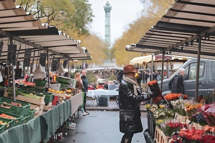 Local Aligre Food Market Walking Tour near the Marais