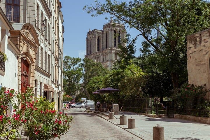 Paris: Pantheon Entry Ticket and Latin Quarter Walking Tour