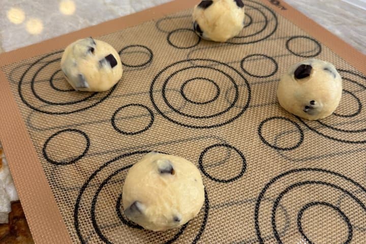 Paris Authentic French Bread and Baguette Baking Class