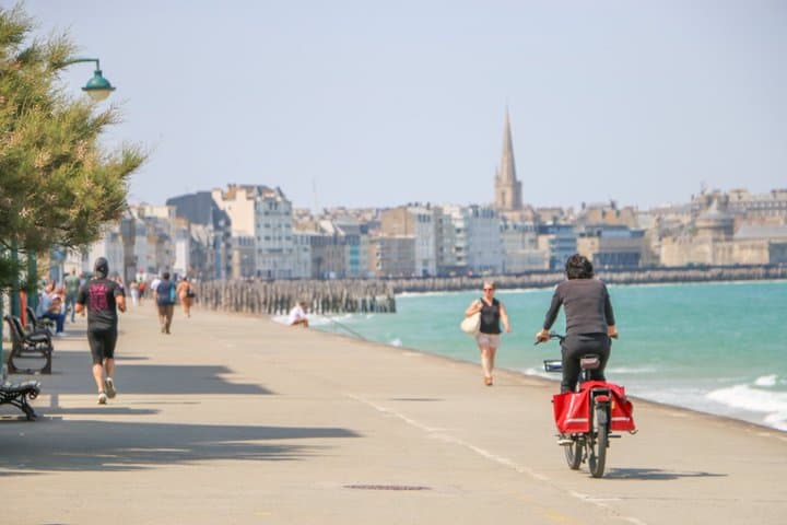 Guided bike tour in Saint-Malo 3h