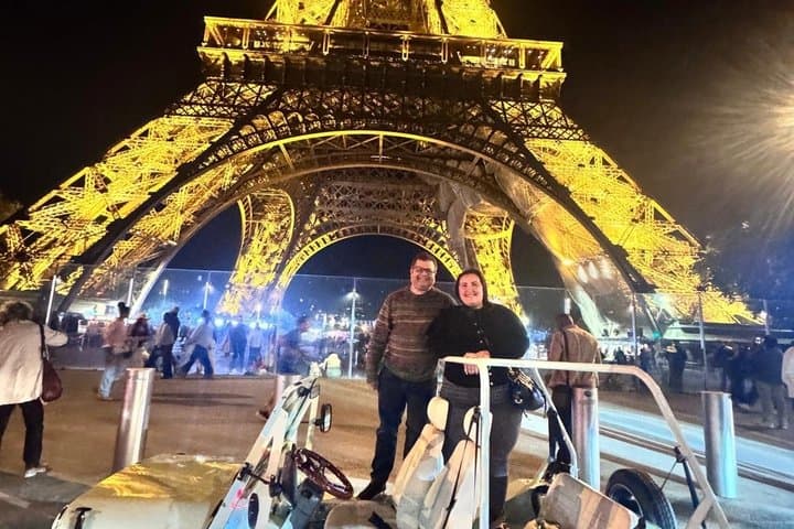Paris Tuk Tuk/Golf Cart Night Tour Eiffel Lights Private Tour