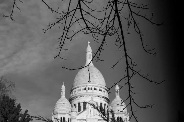 Learn Photography in Montmartre with a Local Pro