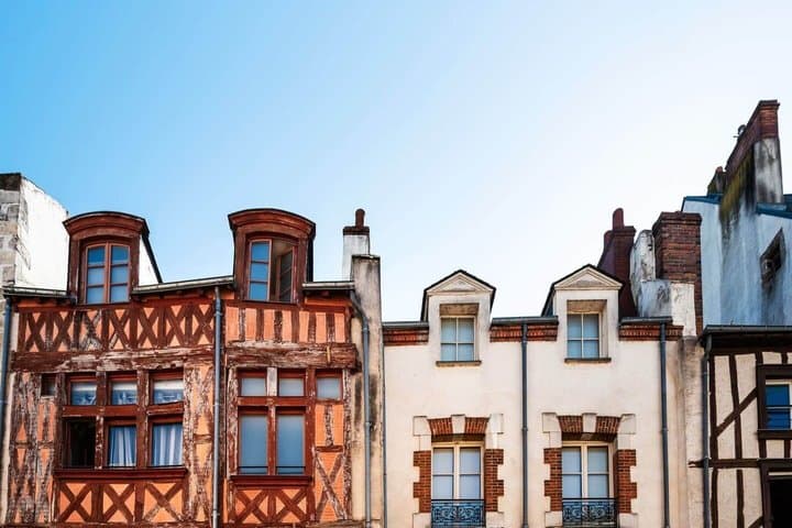 Hello Limoges: Private 2-Hour Intro City Walk with Local Guide
