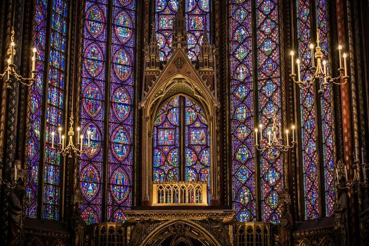 Cité Island Guided Notre Dame Sainte Chapelle and Conciergerie