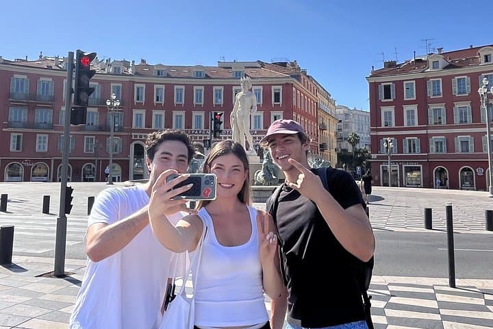 With City Tour Game Visit Nice differently