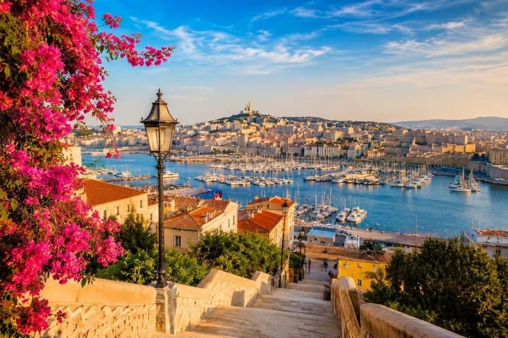 Marseille Shore Excursion from Toulon Cruise Port with Free Time