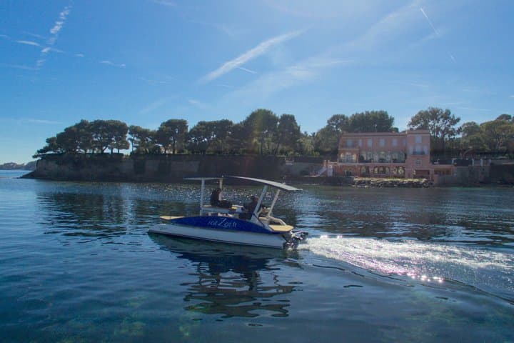 Outstanding Solar Boat Experience near Nice for Small Group Tour