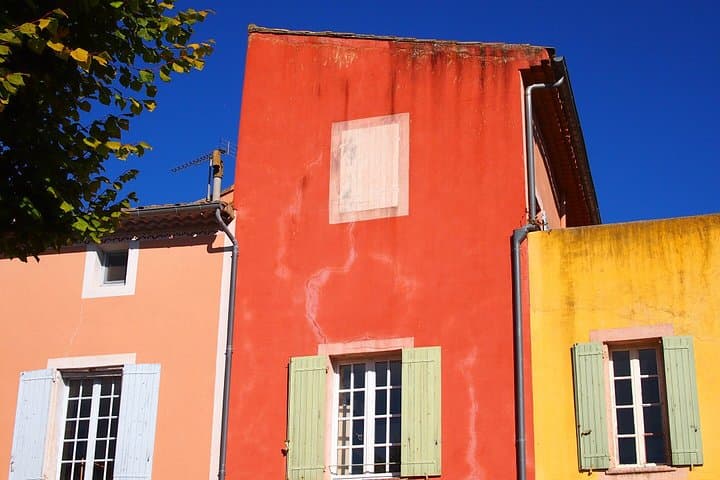 Luberon Villages Discovery Gordes Roussillon and Lourmarin