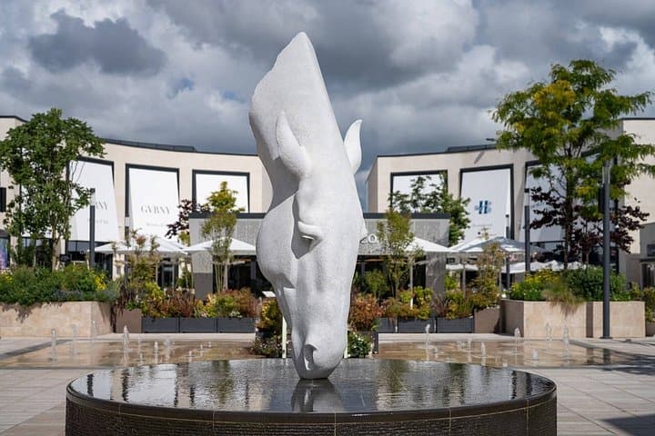McArthurGlen Paris-Giverny: Outlet Shopping Shuttle Extra 10% Off