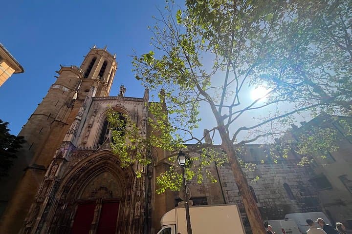 Guided Walking Tour of Historic Aix-en-Provence