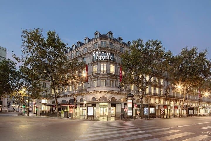 Paris: Opéra Garnier, Perfume Making & French Gourmet Experience