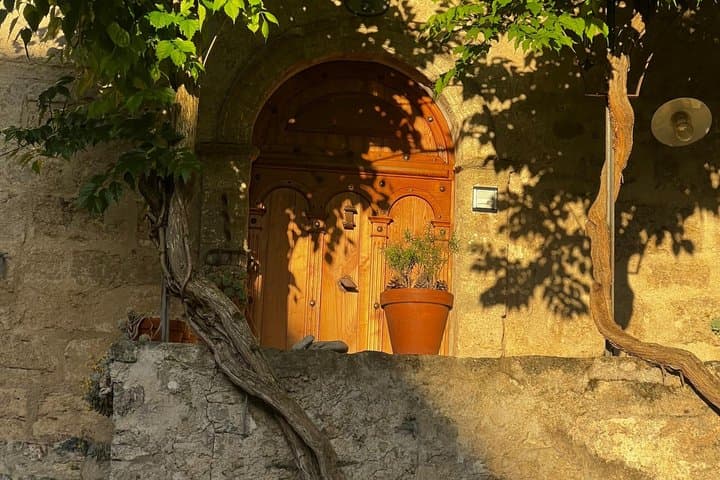 Pézenas Storytelling Tour in English