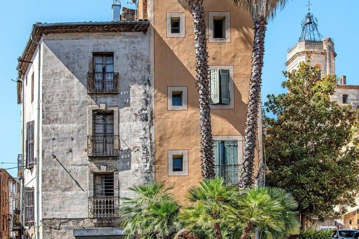Pézenas Storytelling Tour in English