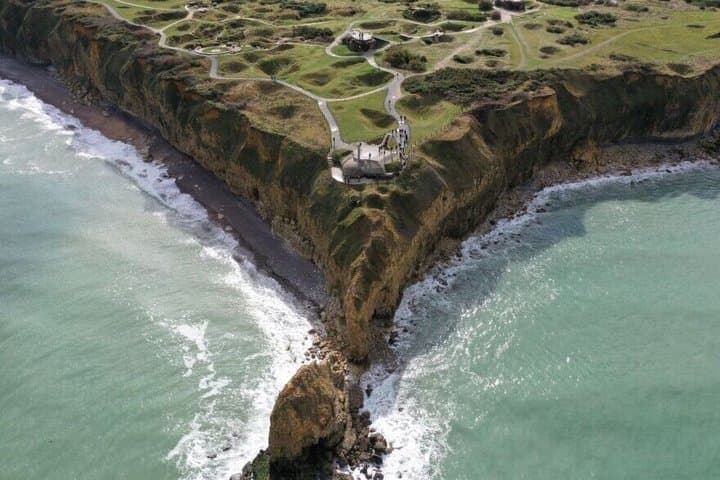 Small Group Normandy D Day Experience by Minivan from Paris