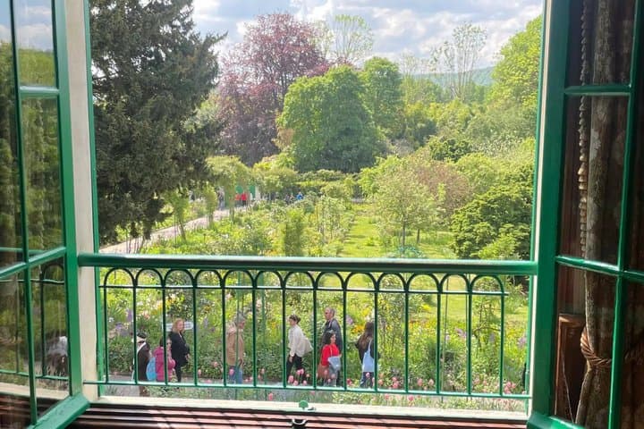 Monet's Giverny: A Self-Guided Audio Tour