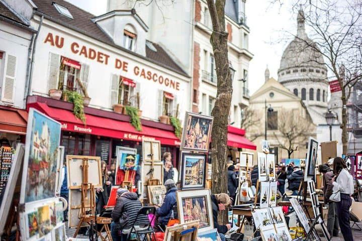 Best of Paris Guided Half Day City Tour with a Local