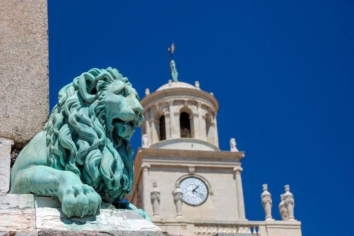 Arles Walking Tour with Audioguide on your Smartphone