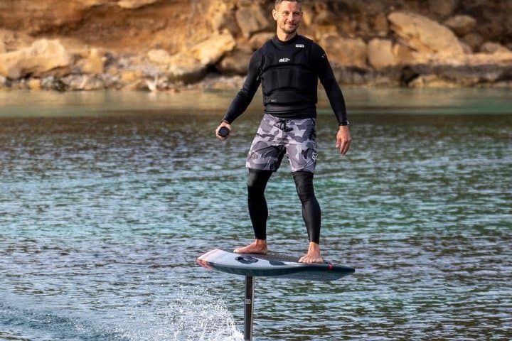 Cap d'Antibes: fly on water in EFOIL Audi Aerofoils