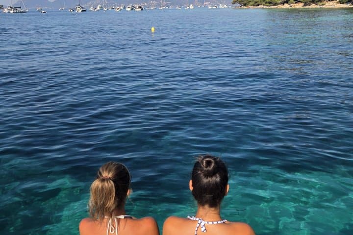 Private Morning Boat Tour to Lérins Islands with Snorkeling