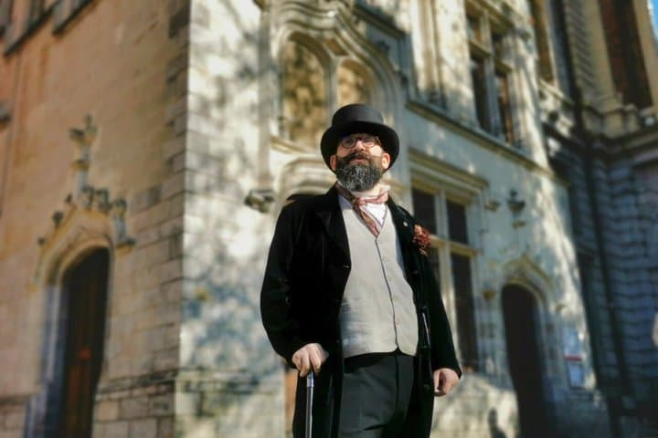 Unusual guided tour of Lille in 1913 immersion