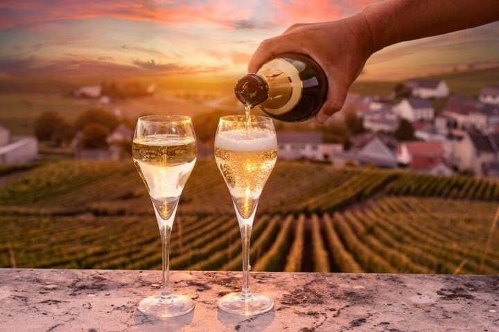 Champagne Wine Tour: Self-Guided GPS Audio Guide from Reims
