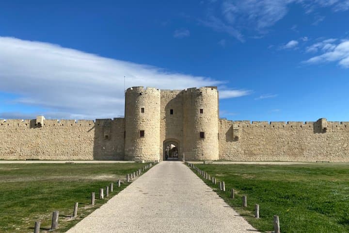 Aigues Mortes Everything is false Unusual and true history visit