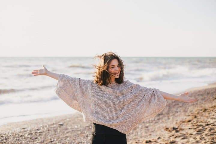 Private Photoshoot with Panoramic Views and Beach in Nice