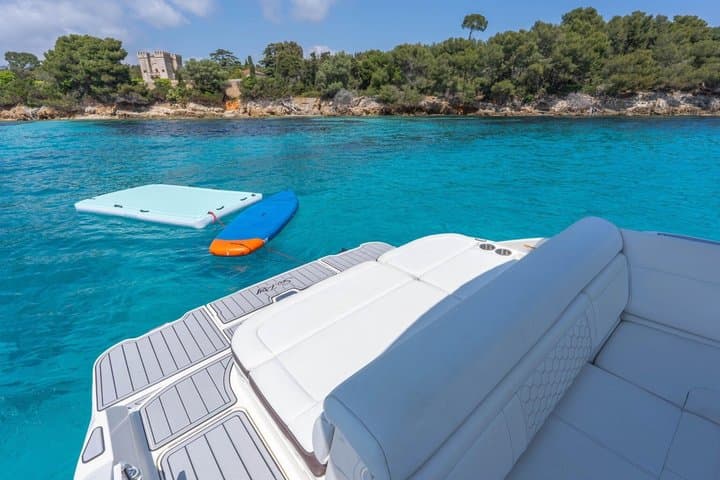 Cannes Private Morning Cruise to Lerins with French Breakfast
