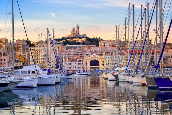 Lyon to Marseille 1 Day Private Guided Tour By Car