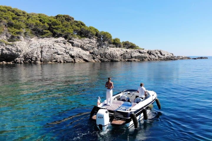 Menton Boat Rental with Skipper