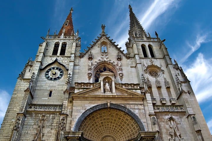 Lyon Old Town with Museum of Fine Arts Private Walking Tour