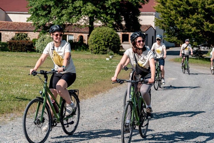 E Bike and Gravel Rental