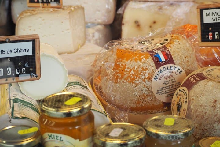 Authentic French Market Experience in Bordeaux