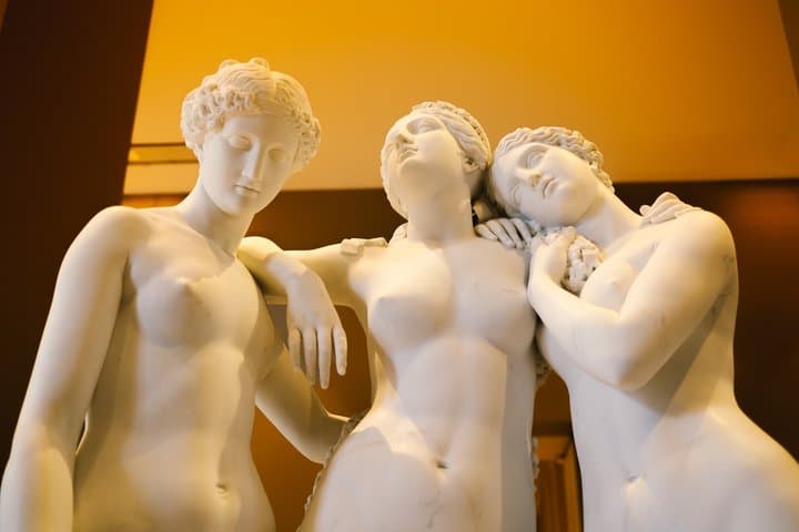 The Louvre in 3hrs: Masterpieces & Ancient Egypt | 6-Guests Max