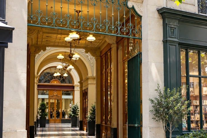 Self Guided Podcast Tour A Flaneur Guide to 19th Century Paris
